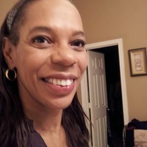 Meet your Posher, Sharron